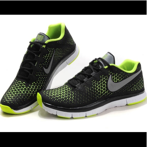 Nike Other - 💕x2HP💕Men’s Nike free 3.0 sneaker